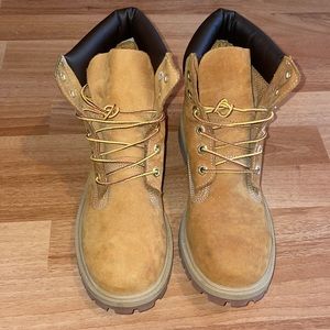 MENS (boys 6.5) Timberland Boots